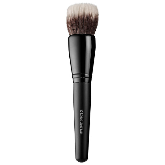 Smoothing Foundation Brush